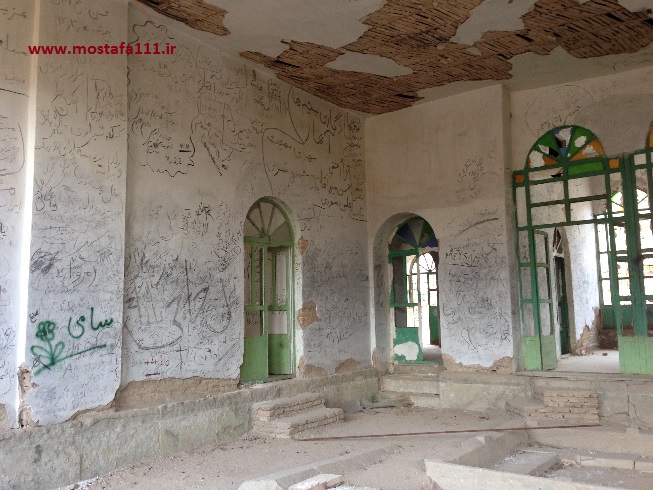 داخل تالار اصلی کاخ ناصری در دره شهرستانک 11 آبان 1396